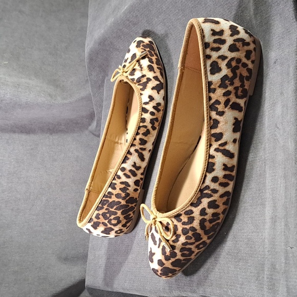 Penningtons Cheetah Print Extra Wide Width Ballet Flats NEW 11WW - Picture 8 of 13